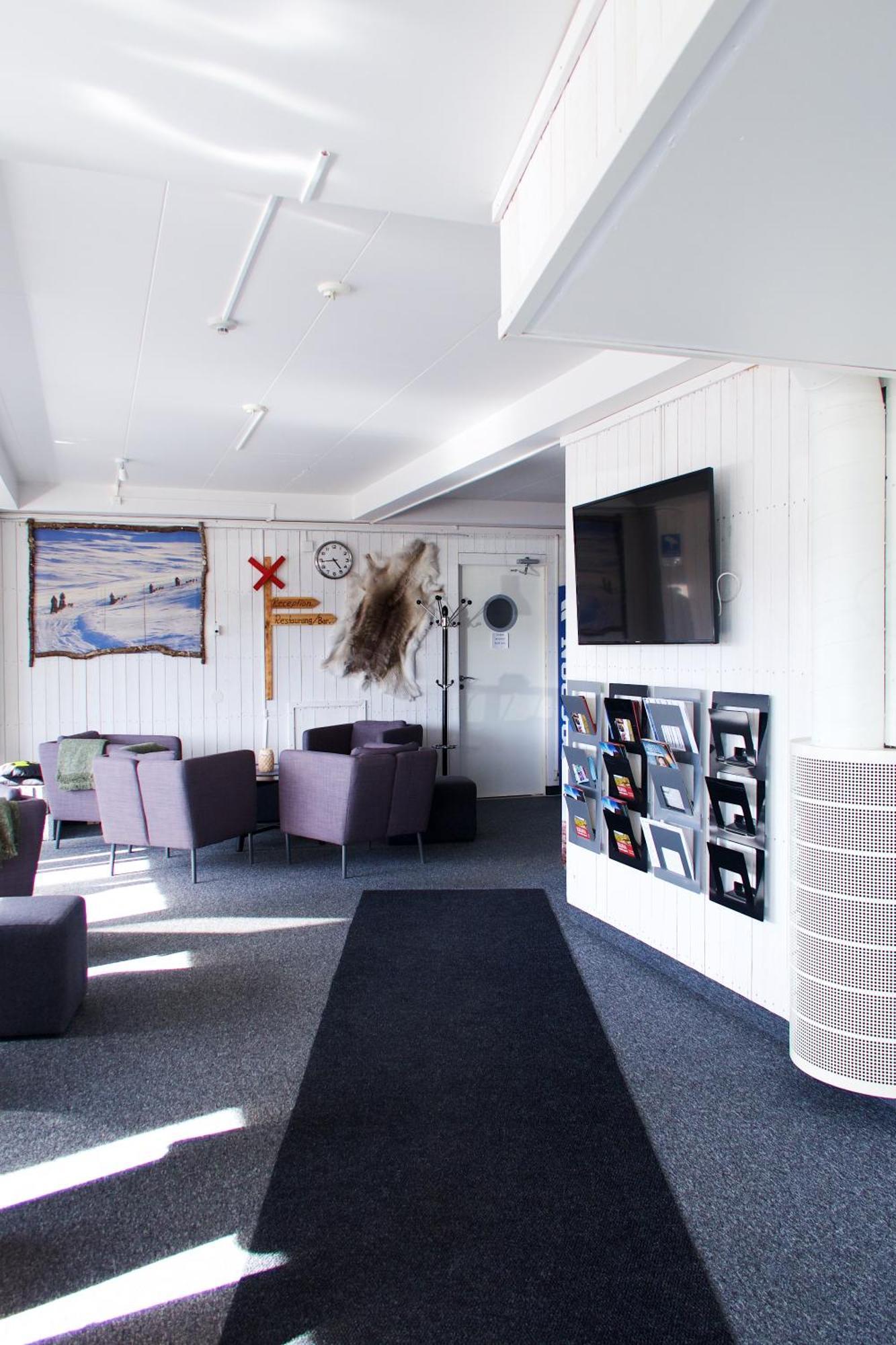 Hotel E-10 By First Kiruna Bagian luar foto