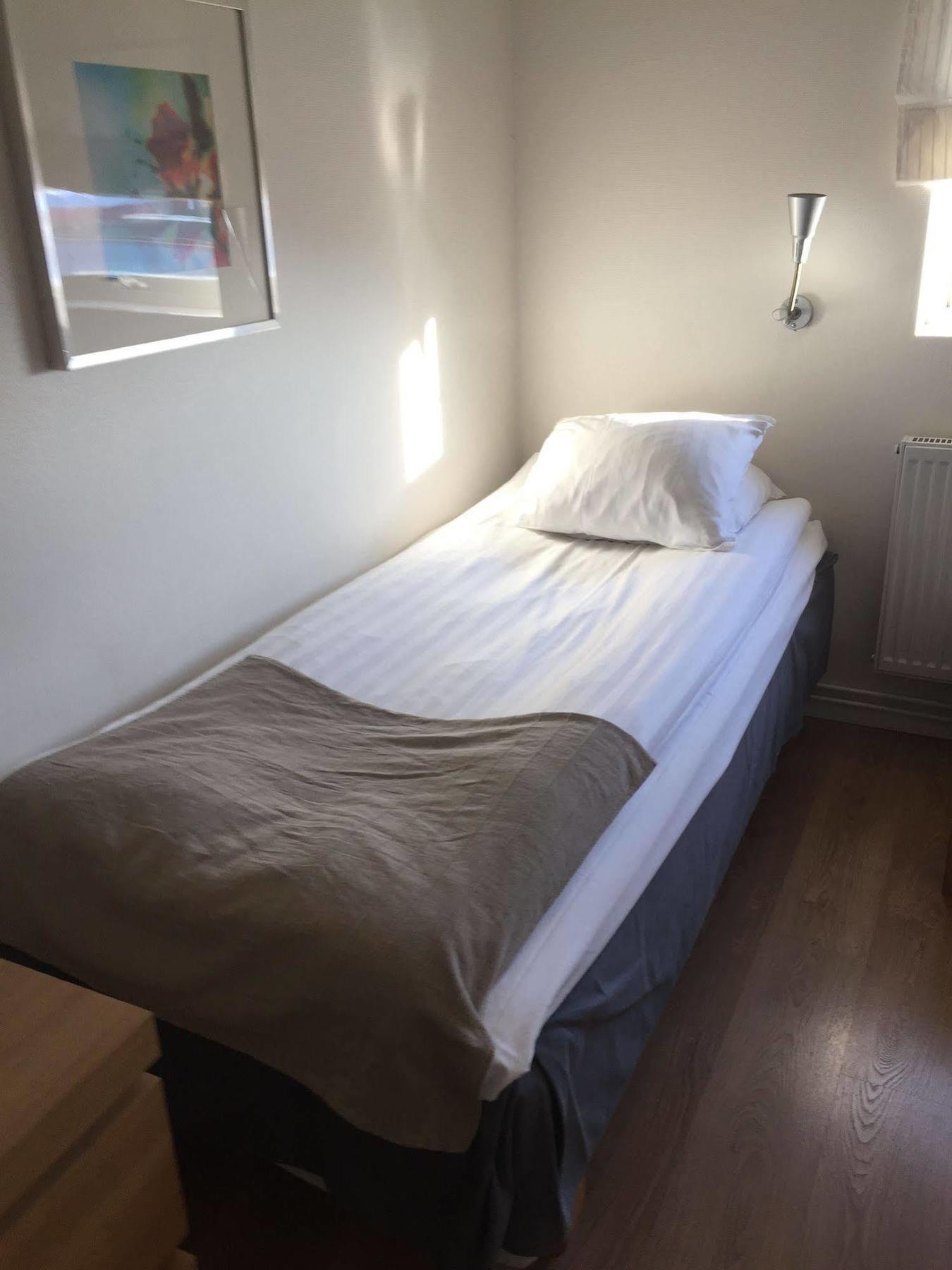 Hotel E-10 By First Kiruna Bagian luar foto