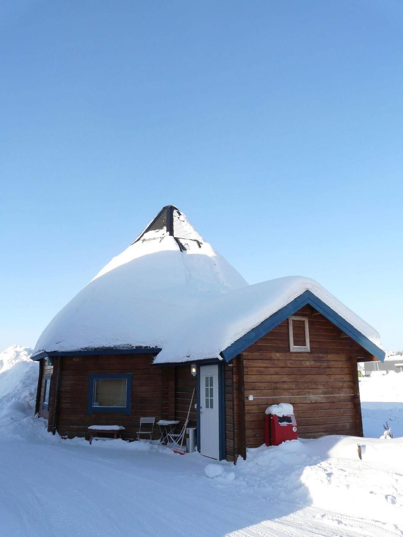 Hotel E-10 By First Kiruna Bagian luar foto