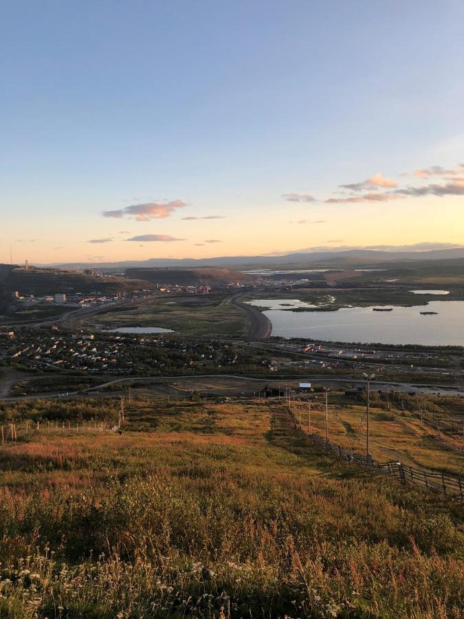 Hotel E-10 Kiruna Bagian luar foto